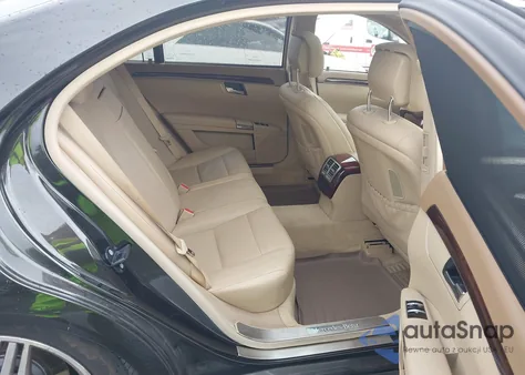 2013 Mercedes-Benz S 550 from USA, damaged, VIN WDDNG7DB6DA505620